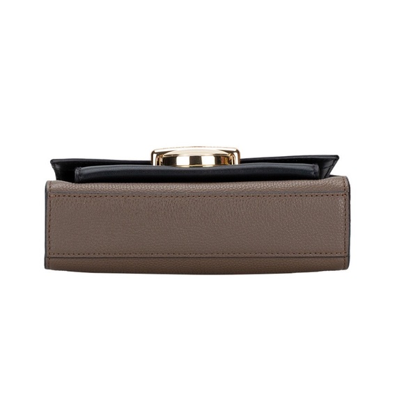 Marc Jacobs Leather Crossbody Bag The Tuck Lock
Black & Brown Colorblock - Picture 10 of 13